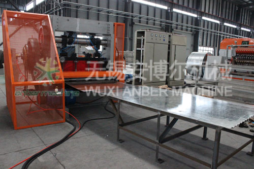 Expanded metal mesh production line