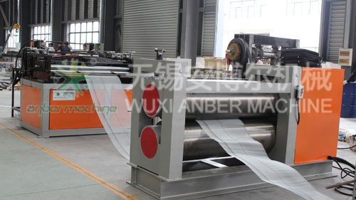 Expanded metal mesh making machine