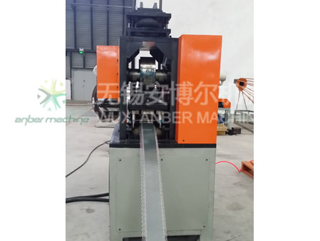 Expanded movement bead machine
