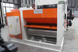 Two-rollers flattening machine